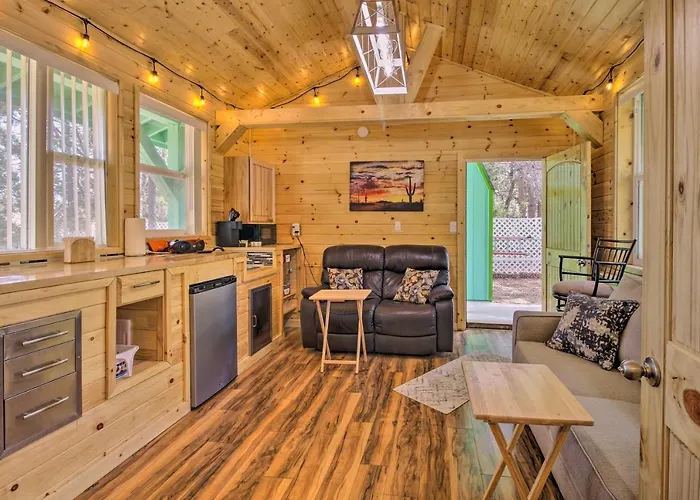 Grill, Fire Pit: Pet-friendly Lakeside Cottage! * Pinetop-Lakeside